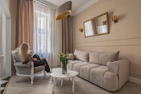 Glow Apartments - Apartment Dubaj Glamour, ulica Długa Old Town